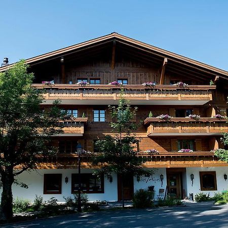 Hotel Des Alpes Superieur Gstaad Exterior photo